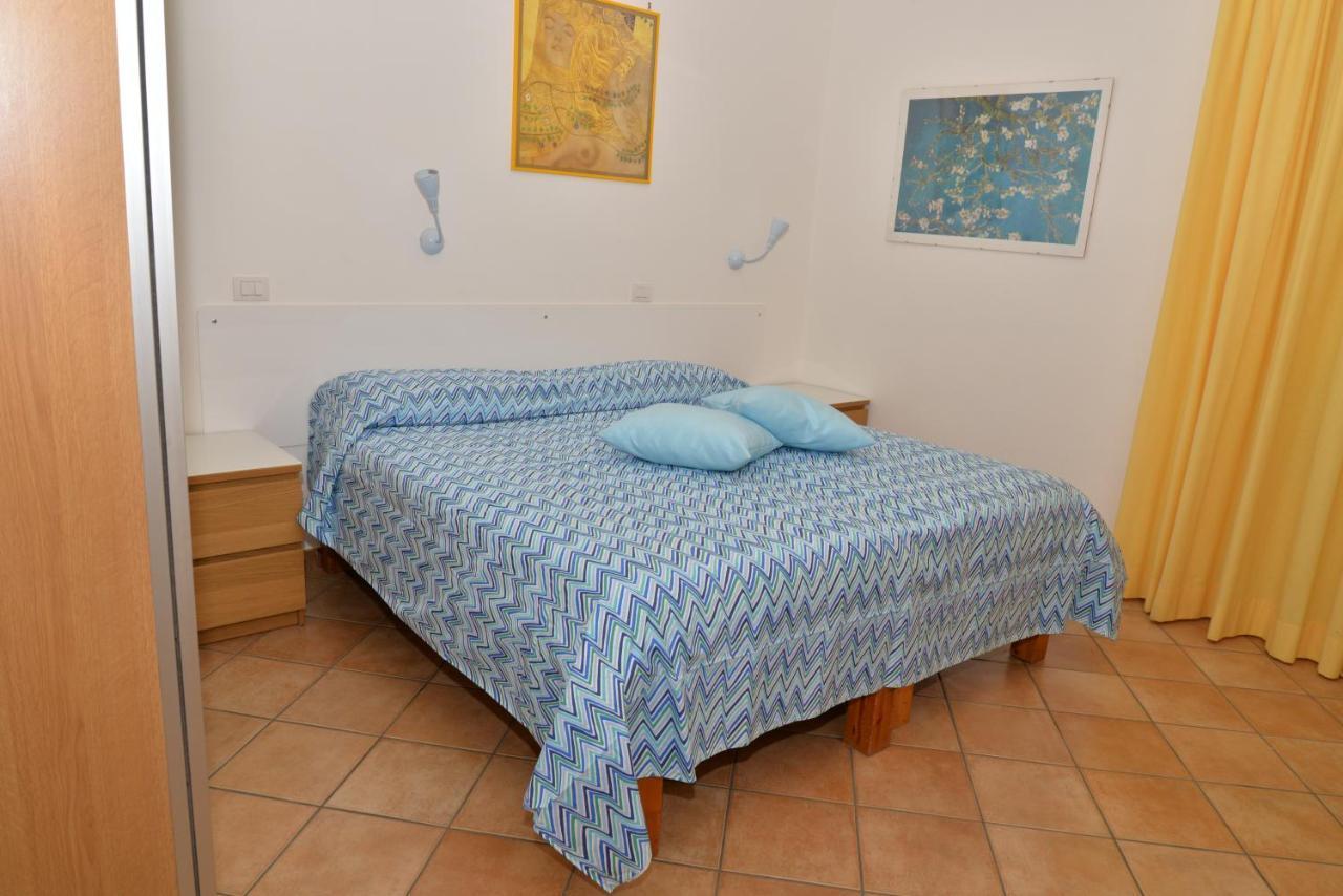 Casa Lungomare Bed & Breakfast Salerno Luaran gambar