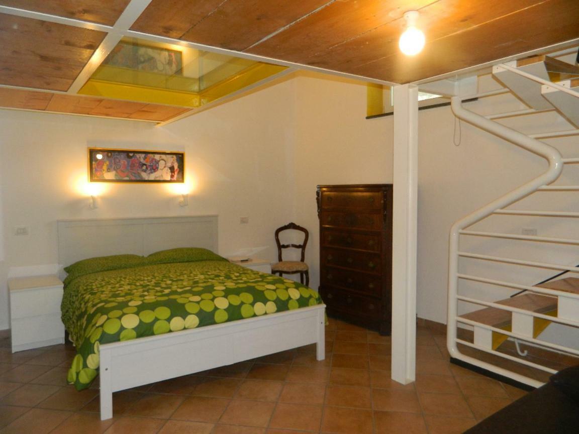 Casa Lungomare Bed & Breakfast Salerno Luaran gambar